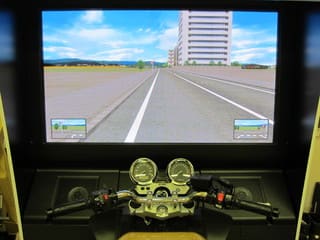 三菱二輪シミュレータ RS-6000導入 - 三豊自動車学校ブログ 三菱二輪シミュレータ RS-6000導入 - 三豊自動車学校ブログ