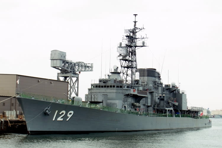 超特価激安の商品をすべて やまゆき 「 DD-129 護衛艦 」 写・撃・演・習・場♪ - 5/31横浜入港 個人装備