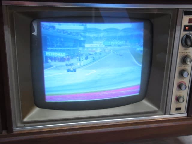 テレビ　　昔のテレビ 松下、 TK-900 DN （昭和42年12月発売） - テレビ修理-頑固親父