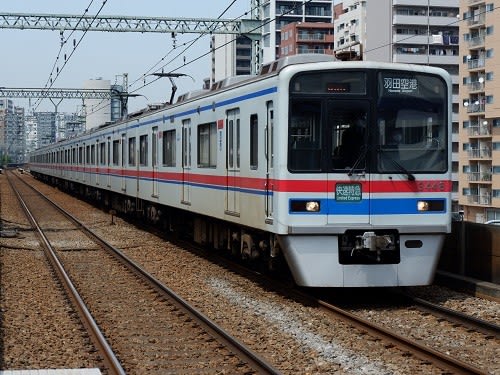 京成電鉄 初代AE形 座席