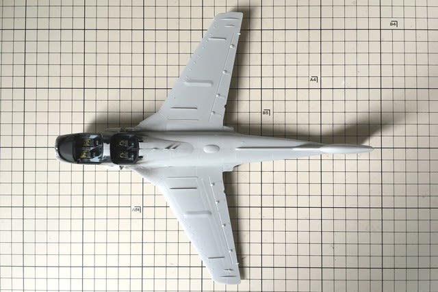 1/72 ハセガワ EA-6B プラウラー（ハイビジ）製作（その2