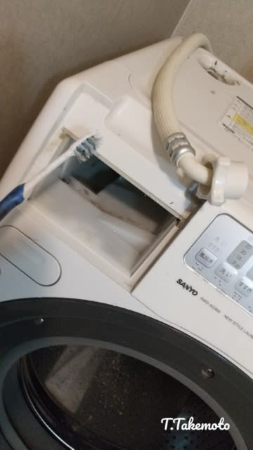 掃除で故障は防げます」の巻 - トモエデンキの屁の突っ張り 掃除で故障は防げます」の巻 - トモエデンキの屁の突っ張り