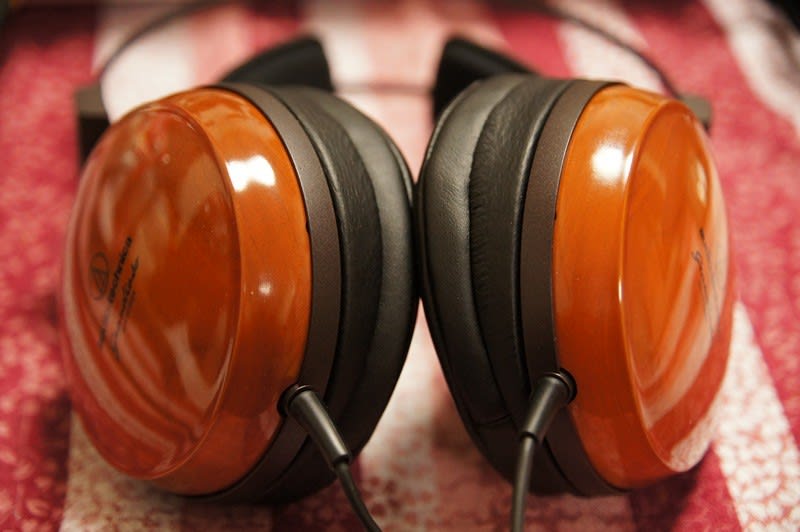ATH-W1000X : 演奏と歌声を上手く融合し、フラッグシップに迫る ATH-W1000X : 演奏と歌声を上手く融合し、フラッグシップに迫る