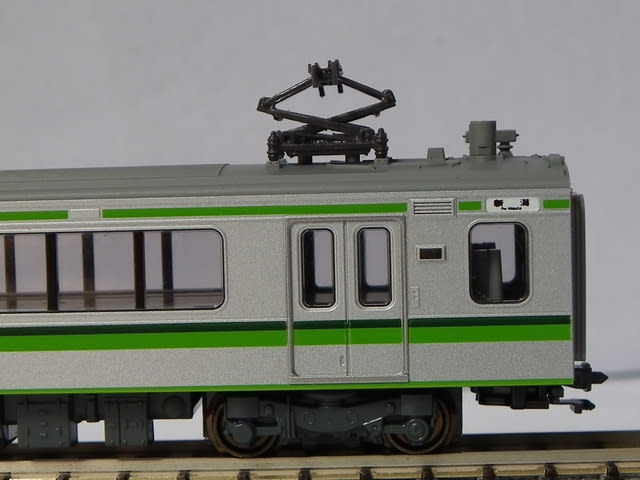 KATO E127系新潟 スカート・パンタ塗装 - ブログ人Ginga