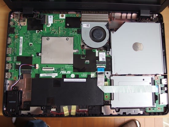 ASUS VivoBook F542U NOTE-PC - ガラクタな部屋 ASUS VivoBook F542U NOTE-PC - ガラクタな部屋