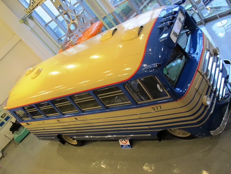 キャブオーバーバス(T5型-1951年式 日産) - 観光列車から! 日々 キャブオーバーバス(T5型-1951年式 日産) - 観光列車から! 日々