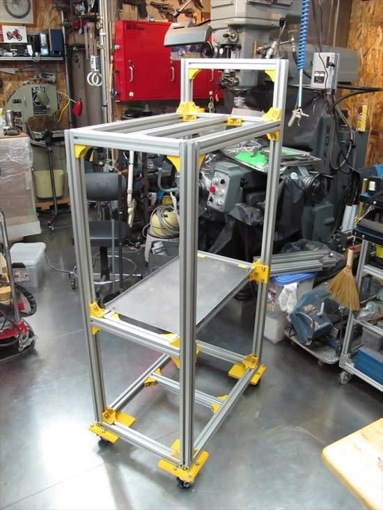 スーパーセール期間限定 TIG溶接機用ラックの製作 溶接機の固定金具と阪急電車 その2 その他
