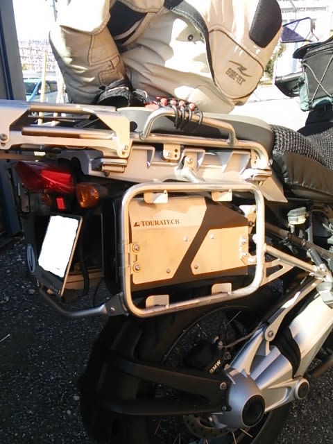 TOURATECH（ツラーテック）ツールボックス