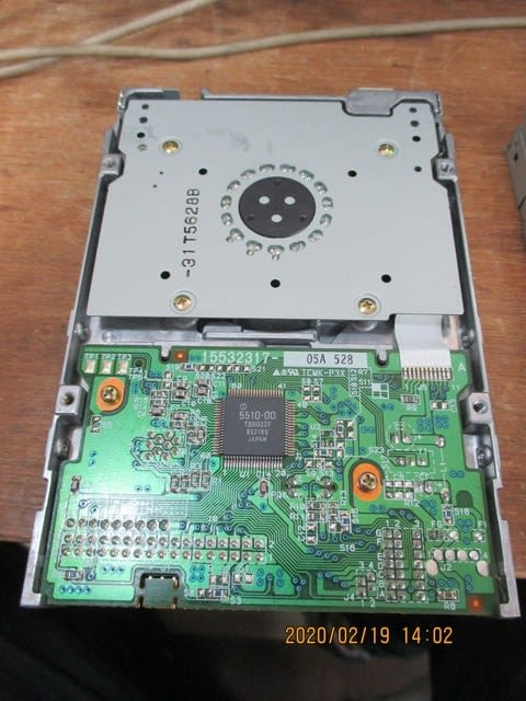 PC98用 3.5インチFDDの修理 - あだちの再生工房 日記2 PC98用 3.5インチFDDの修理 - あだちの再生工房 日記2