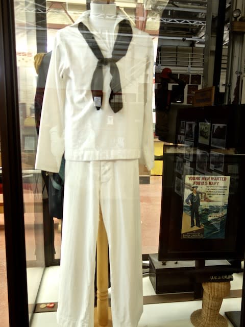 アメリカ海軍の制服いろいろ〜メア・アイランド海軍工廠
