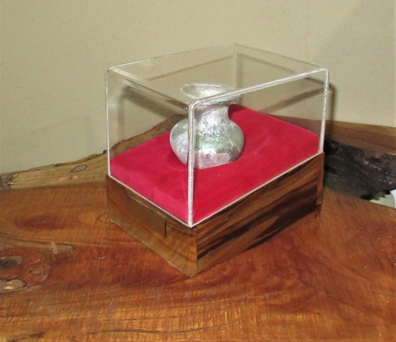 ちょっとした作品 ローマンガラス小壺 - 夜噺骨董談義 ちょっとした作品 ローマンガラス小壺 - 夜噺骨董談義