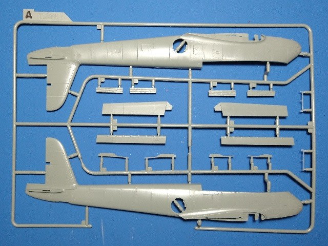 Amazon | MENG モンモデル 1/48 メッサーシュミット Me410A-10