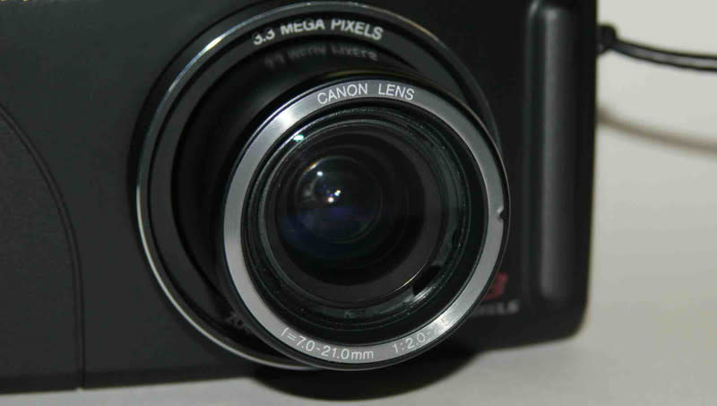 CASIO QV-3500EX BESTSHOT・CANON LENS搭載 - 乾電池の画像集 出張所