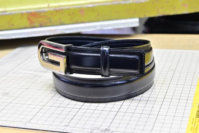Gucci交換用ベルト作成、取り付け - ベルト・バックル修理 革