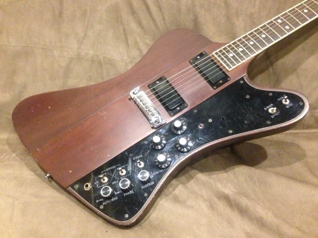 Fresher製 エフェクター内蔵ギターシリーズ - on Bass+ Fresher製 エフェクター内蔵ギターシリーズ - on Bass+