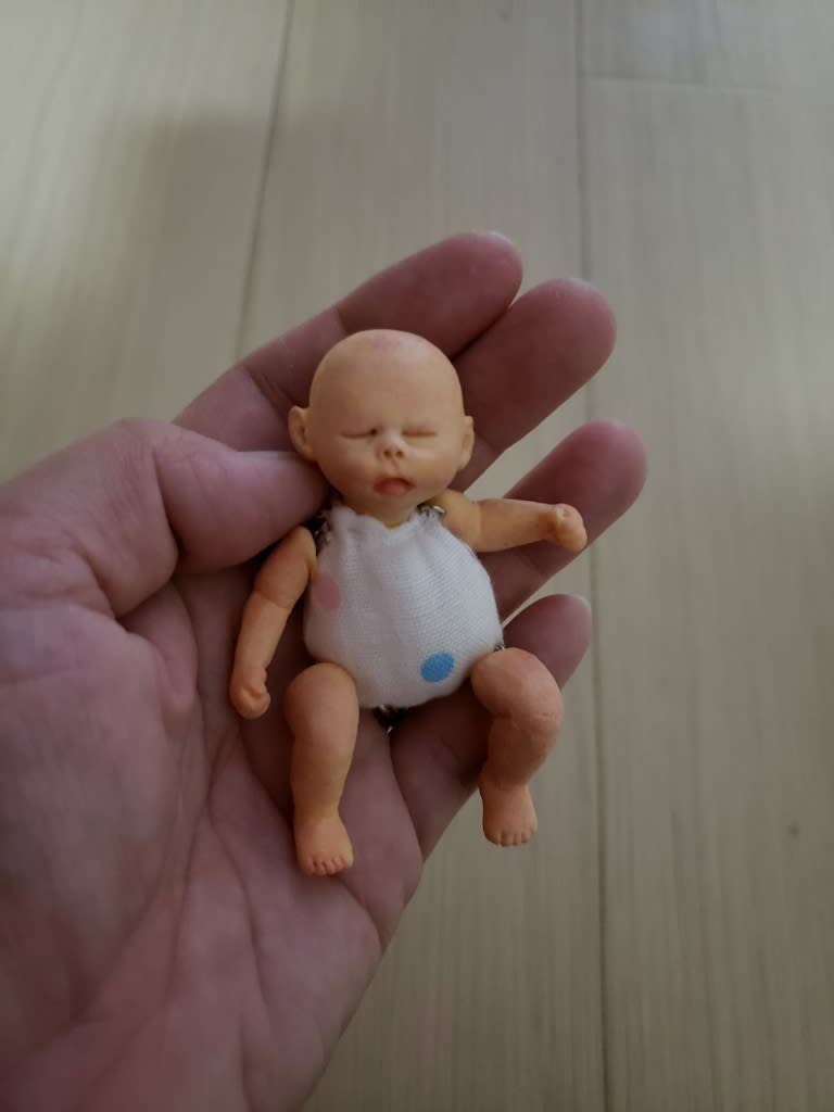 樹脂粘土人形 樹脂粘土ベビー