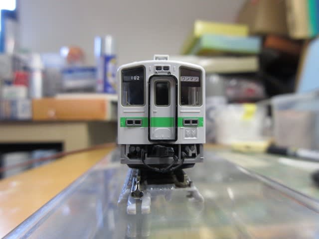 JR北海道の化け物自走客車 ～キハ143形～ TOMIX製増備 - 209系を