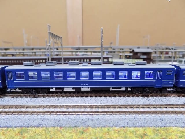 KATOの10-272/273 12系+20系 急行「ちくま」を見る KATOの10-272/273 12系+20系 急行「ちくま」を見る
