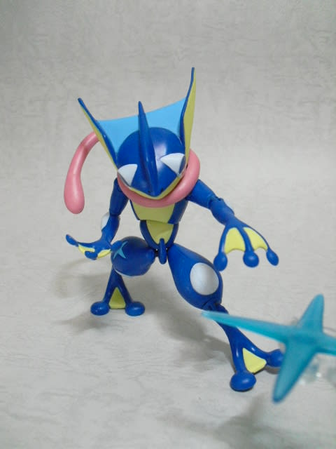 バトルアクションフィギュア ゲッコウガ - ひびレビ