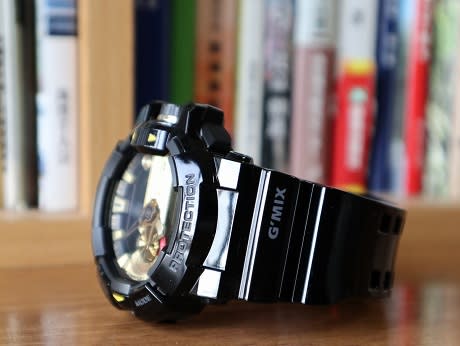 超格安一点 G-SHOCK C-HR TOYOTA トヨタ コラボ GBA-400 GBA-400-1A9JF 時計