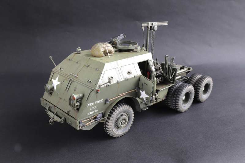 M26装甲戦車回収車(1/35) M26 ARMORED TANK RECOVERY VEHICLE
