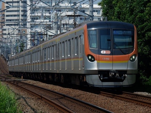 一味違う8両編成、東京メトロ副都心線17000系80番台 - 町田営業 一味違う8両編成、東京メトロ副都心線17000系80番台 - 町田営業