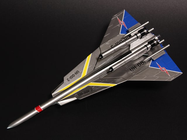 ハセガワ 1/144 ウルトラセブン ウルトラホーク1号 完成品 ハセガワ 1/144 ウルトラセブン ウルトラホーク1号 完成品