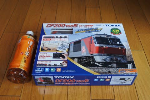 Nゲージ初心者におススメ~TOMIX DF200 100形 鉄道模型 Nゲージ初心者におススメ~TOMIX DF200 100形 鉄道模型