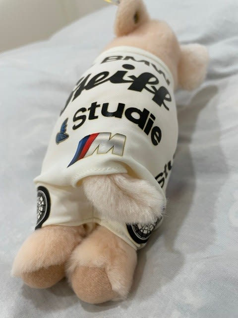 BMW Studie x Steiffの可愛い子豚ちゃん？ - blue deco design lab