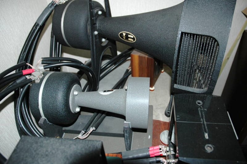 JBL #375+HL88(蜂の巣ホーン)の鳴らし方 - Mr.トレイルの JBL #375+HL88(蜂の巣ホーン)の鳴らし方 - Mr.トレイルの