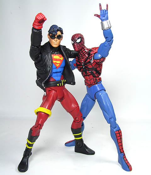 DC UNIVERSE SUPERBOY - RAVERS CAGE