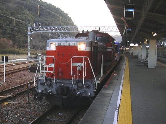 紀州路の鉄道風景 2002年 - kisyuuのさんぽみち 紀州路の鉄道風景 2002年 - kisyuuのさんぽみち