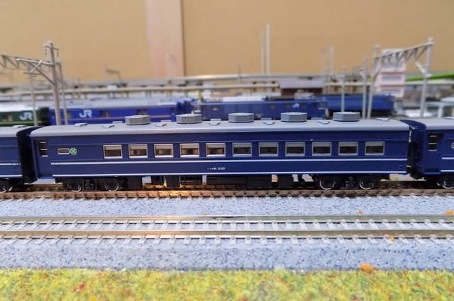 公式]鉄道模型(10-334スロ81系 “お座敷客車” 6両セット)商品詳細