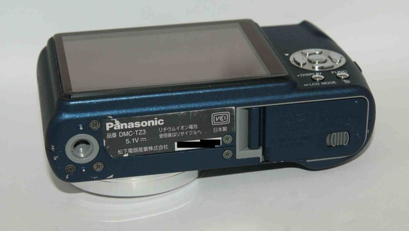 Panasonic LUMIX DMC-TZ3 高倍率ズーム - 乾電池の画像集 出張所 Panasonic LUMIX DMC-TZ3 高倍率ズーム - 乾電池の画像集 出張所
