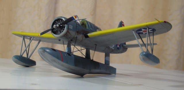 1/72 AZmodel Vought OS2U Kingfisher (8) - 見ると自信の 1/72 AZmodel Vought OS2U Kingfisher (8) - 見ると自信の