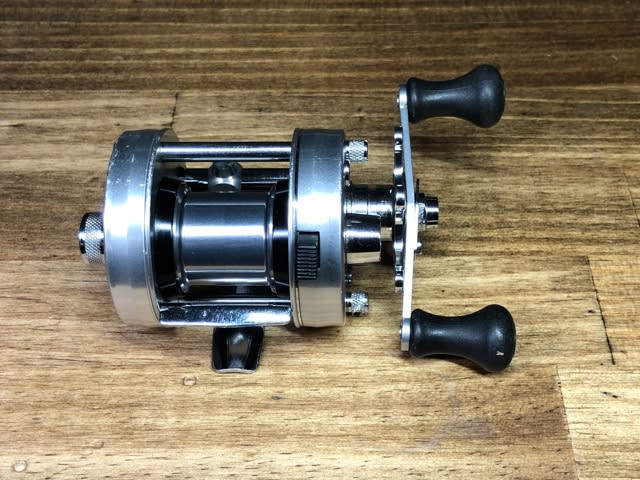 ABU 2500C IAR 渓流ベイトフィネス Ambassadeur2500CIAR ABU 2500C IAR 渓流ベイトフィネス Ambassadeur2500CIAR
