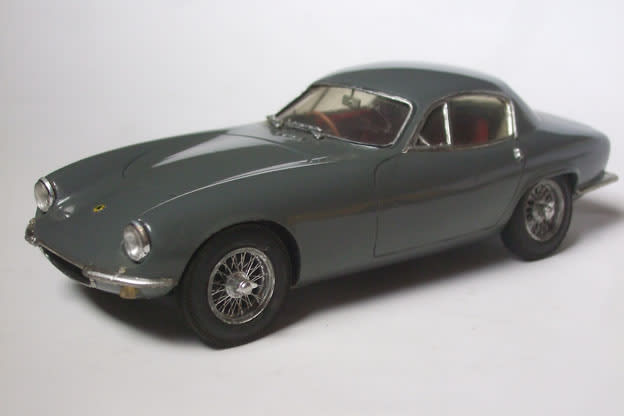 1/24 STARDUST LOTUS ELITE - sportscar graphic 1/24 STARDUST LOTUS ELITE - sportscar graphic