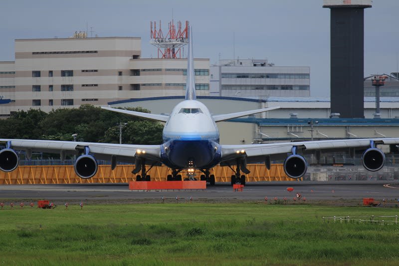 Line up and wait(Vol.4)～ユナイテッド航空（旧塗装） - 陽光の
