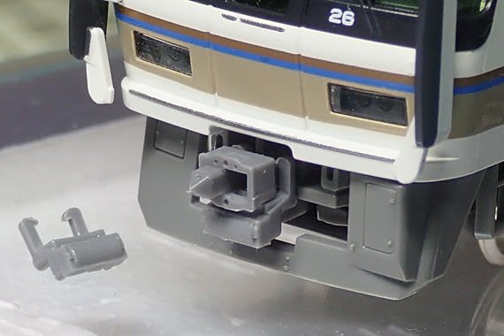4+4編成です。KATO 221系 リニューアル車〈大和路快速〉の話 4+4編成です。KATO 221系 リニューアル車〈大和路快速〉の話