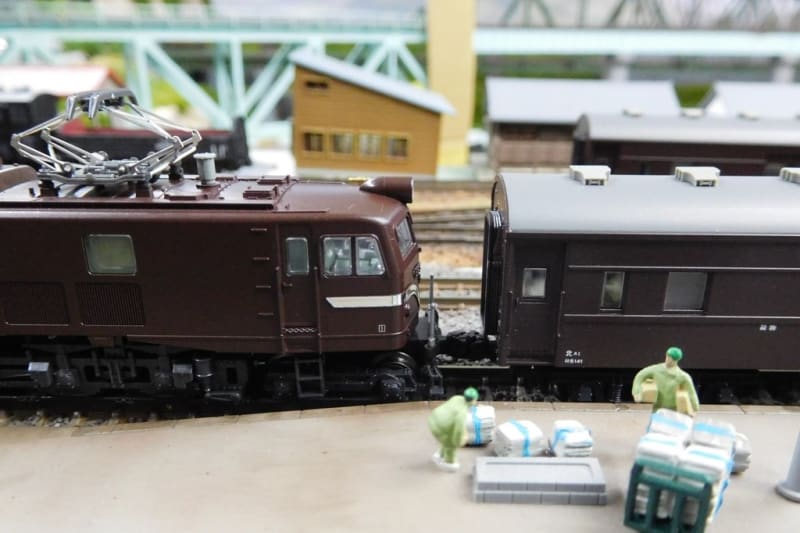 Kato製 EF58 初期型 小窓 茶です。 - わくわくグランディ鉄道ランド