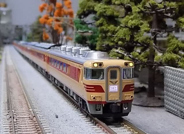 KATOのAssyパーツで揃えた10-1254相当のキハ181「つばさ
