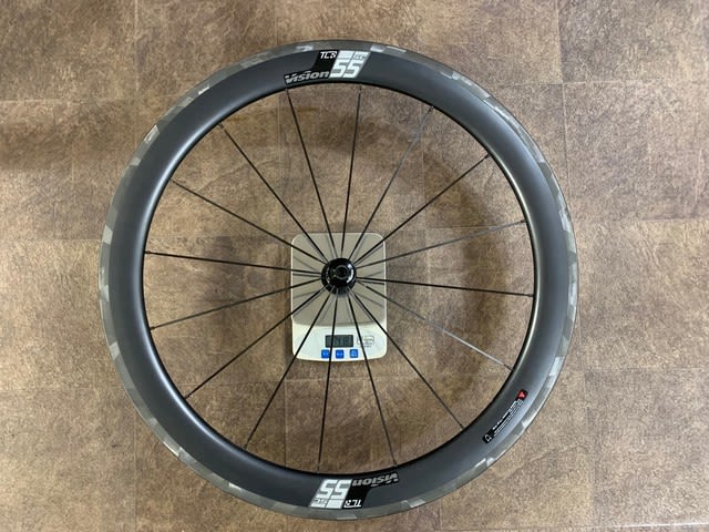 初めてのカーボンホイールを特価でご紹介part1 - Fitteの倉本です。 初めてのカーボンホイールを特価でご紹介part1 - Fitteの倉本です。