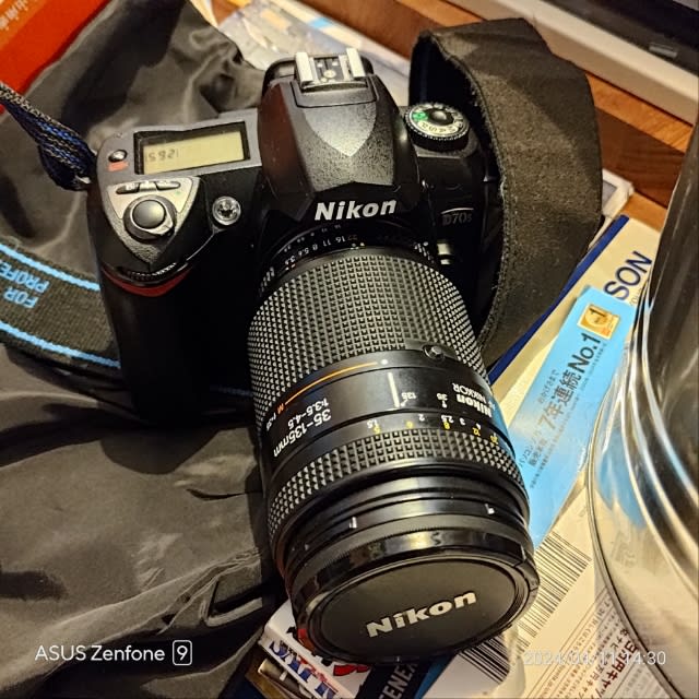 ① 📷️Nikon D70sのボディ😅見つかりました! - 🍓備忘録blog ① 📷️Nikon D70sのボディ😅見つかりました! - 🍓備忘録blog