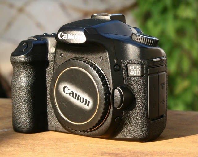 届く CanonEOS 40D - ☆航空無線とアマチュア無線のii-blog 届く CanonEOS 40D - ☆航空無線とアマチュア無線のii-blog