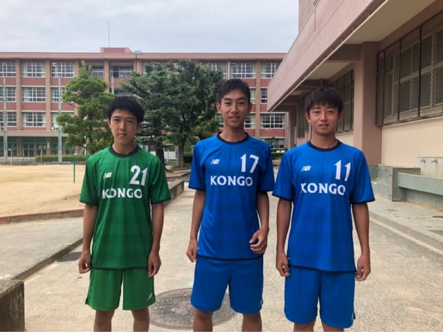 公式戦のサブユニフォームができました。 - 金剛高校サッカー部 公式戦のサブユニフォームができました。 - 金剛高校サッカー部