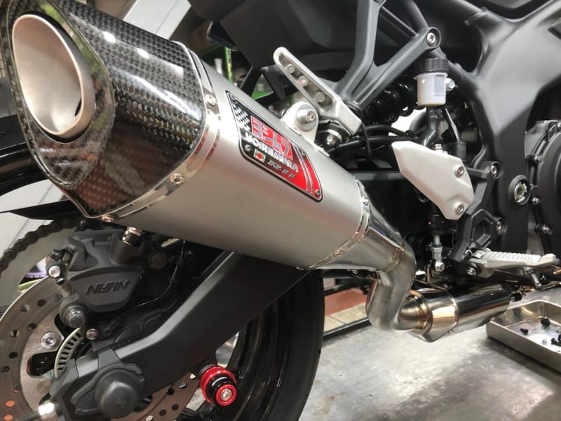 Slip-On R-11 サイクロン 1エンド EXPORT SPEC 政府認証 | ヨシムラジャパン