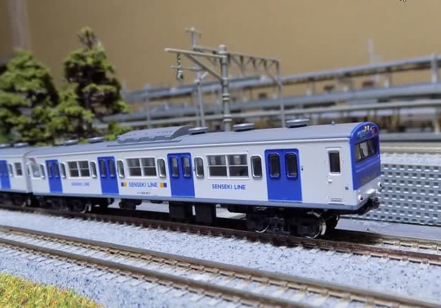 ROUNDHOUSEの10-911新103系仙石線色タイプ4両 ROUNDHOUSEの10-911新103系仙石線色タイプ4両