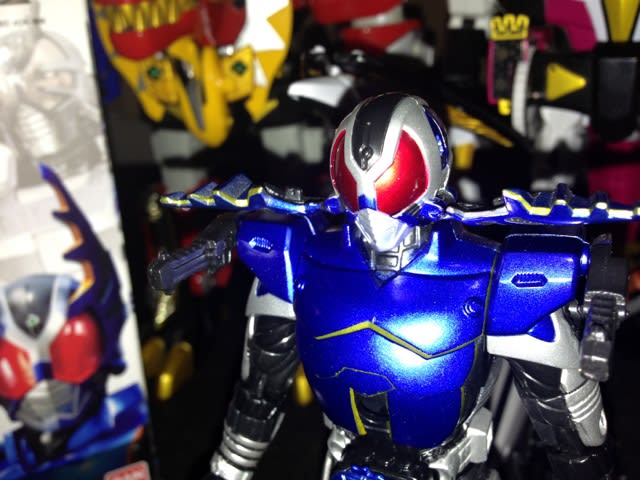 仮面ライダーガタックキャストオフライダー5バイク付き 仮面ライダーカブト キャストオフライダー 5 仮面ライダーガタック
