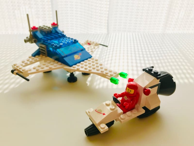 希少　本　COSMIC MOTORS　遥か彼方の銀河系の宇宙船　初版 COSMIC MOTORS 遥か彼方の銀河系の宇宙船 初版 本