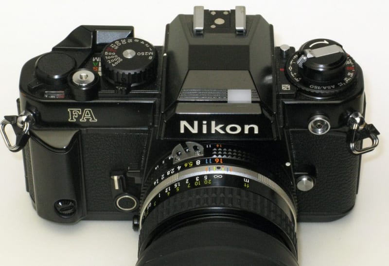 Nikon FA 一眼レフカメラ 35-135mmレンズ付き Nikon FA （135・SLR） - ぽせいどんの今日の一枚 +